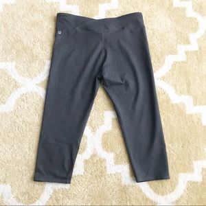 Fabletics Winn Powerhold Capri Leggings